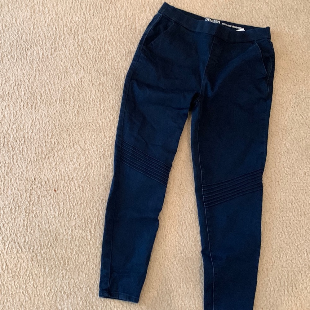 Denizen Levi's jeggings Size M